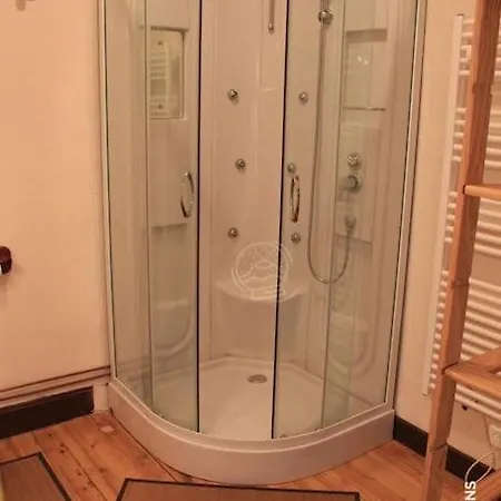 La Prada 생 넥테르